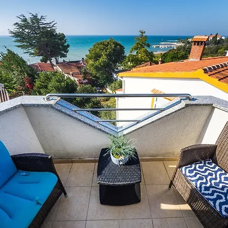 Apartament Mediterraneo *